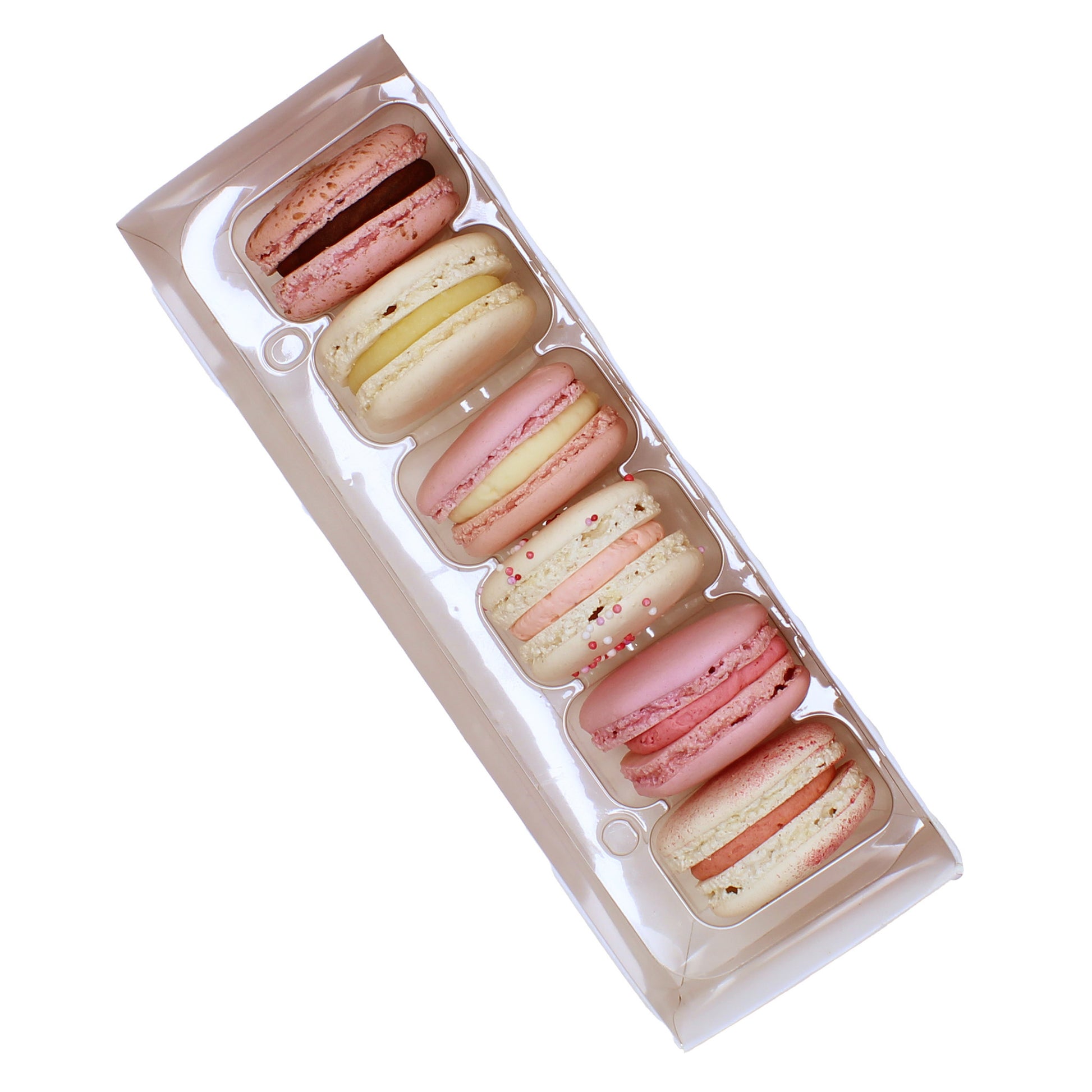 6 macaroons in an open box.